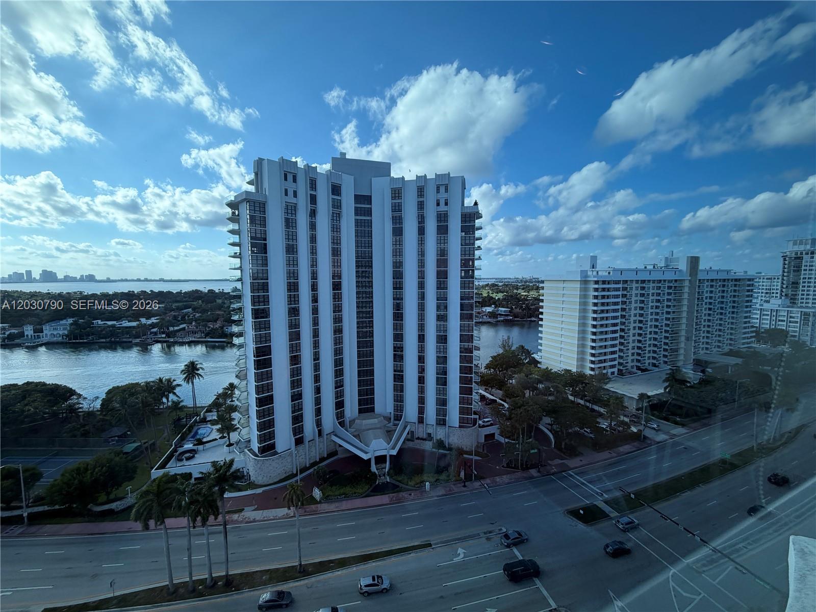 5445 Collins Avenue 1506 Property Photo 16