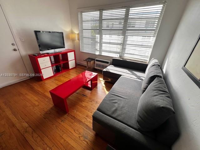 601 7th Street 4 Property Photo 2