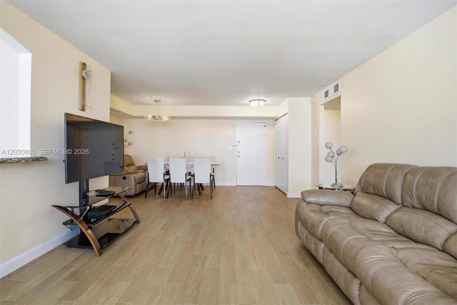 231 174th Street 901 Property Photo 12