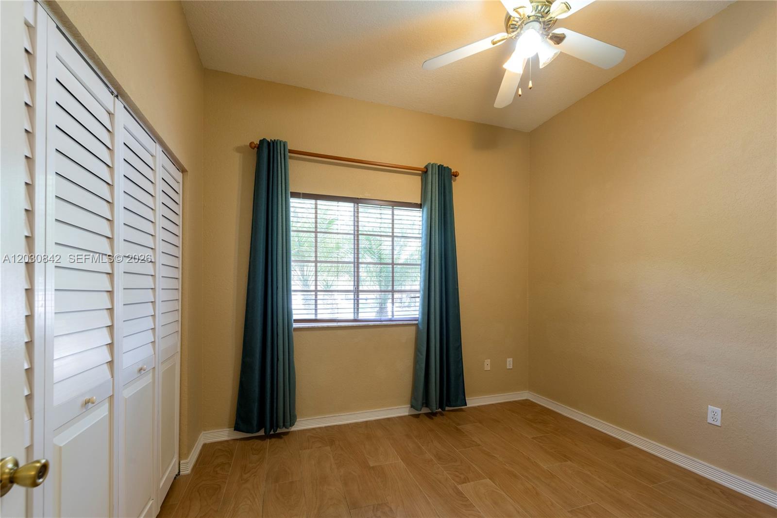 3073 Sw 140th Avenue Property Photo 5