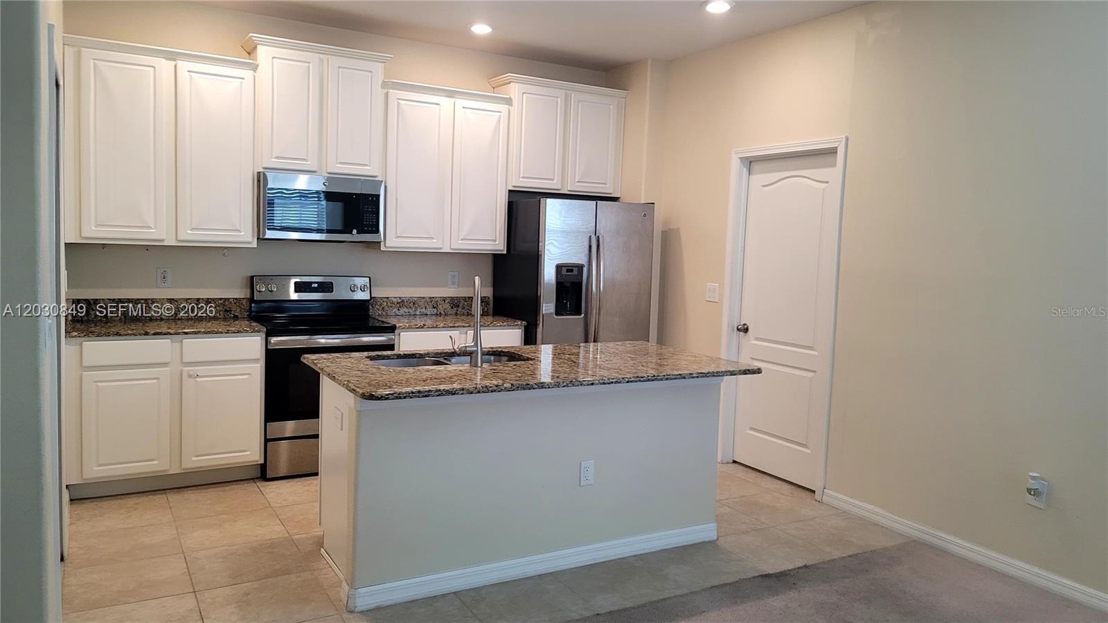 7612 Fairgrove Avenue Property Photo 10