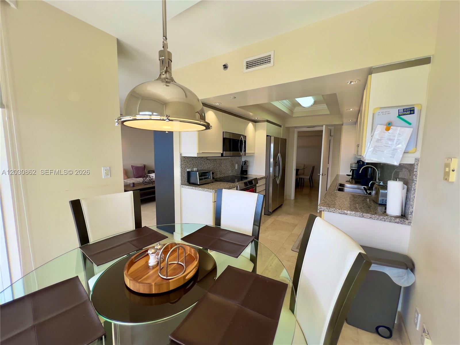 7000 Island Boulevard 2403 Property Photo 18