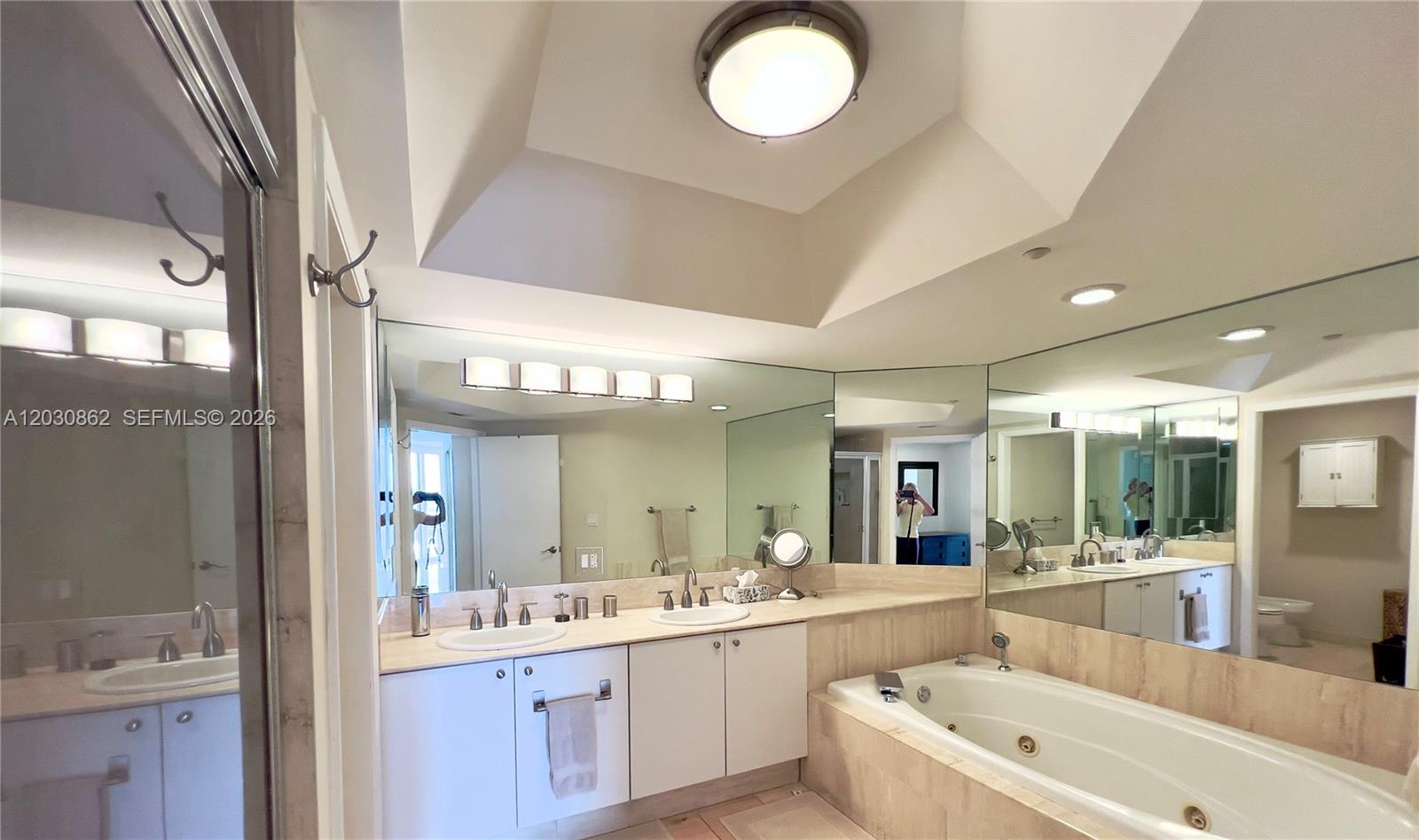 7000 Island Boulevard 2403 Property Photo 19