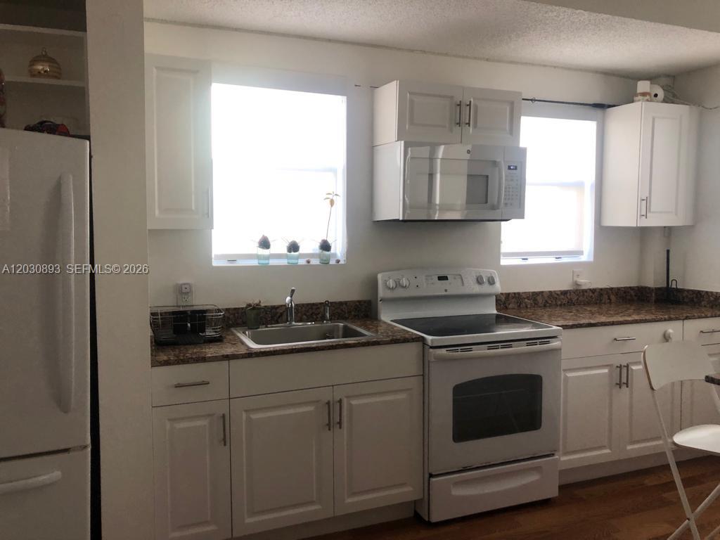 737 Jefferson Avenue 103 Property Photo 5