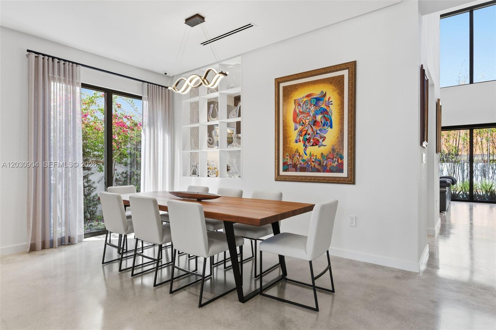 A12030904 Property Photo 11