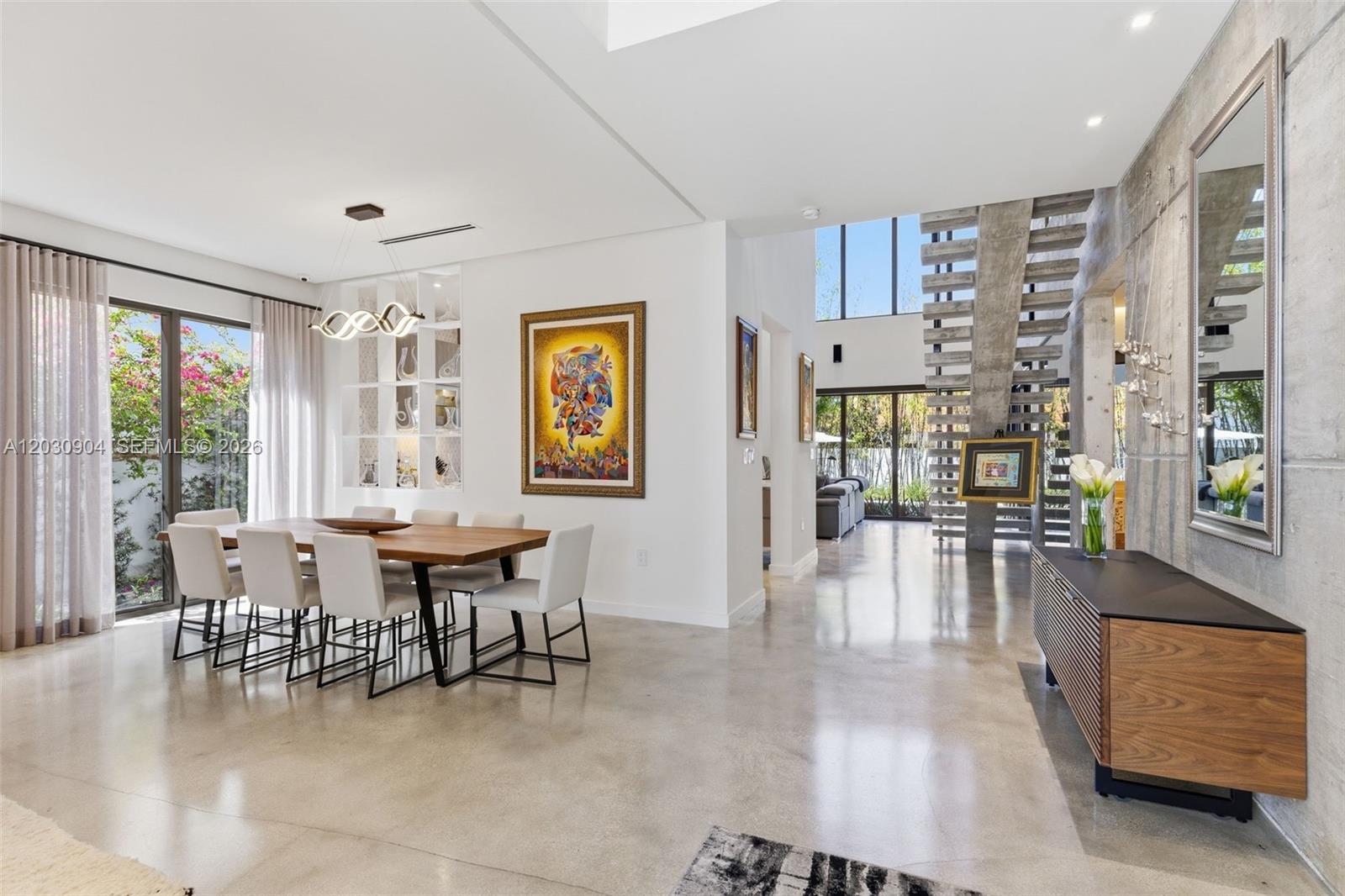 A12030904 Property Photo 13