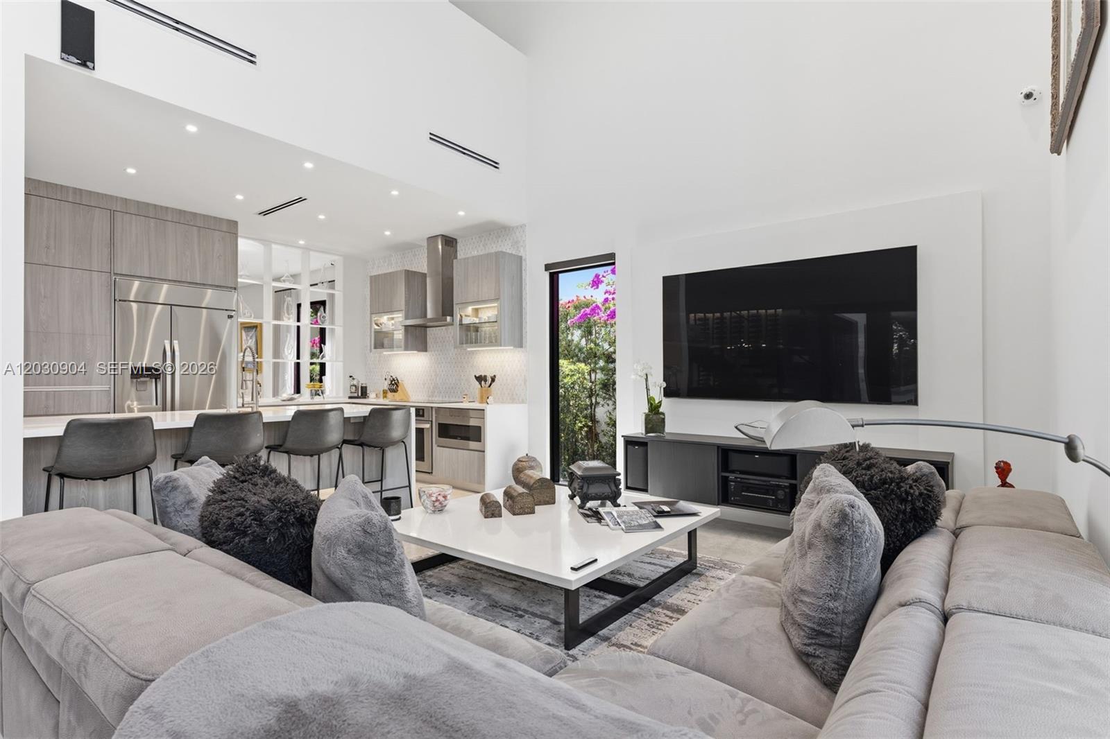 A12030904 Property Photo 27