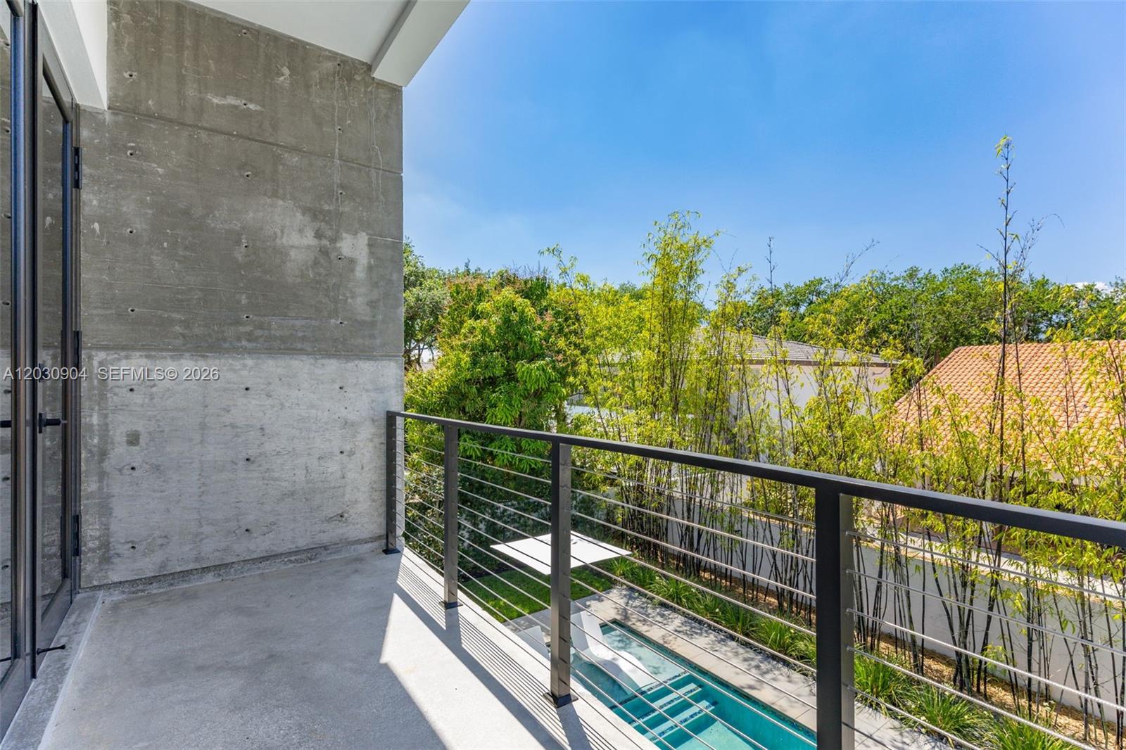 A12030904 Property Photo 45