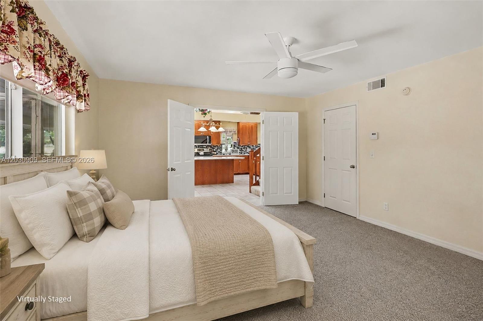 0 Frontier Circle Property Photo 14