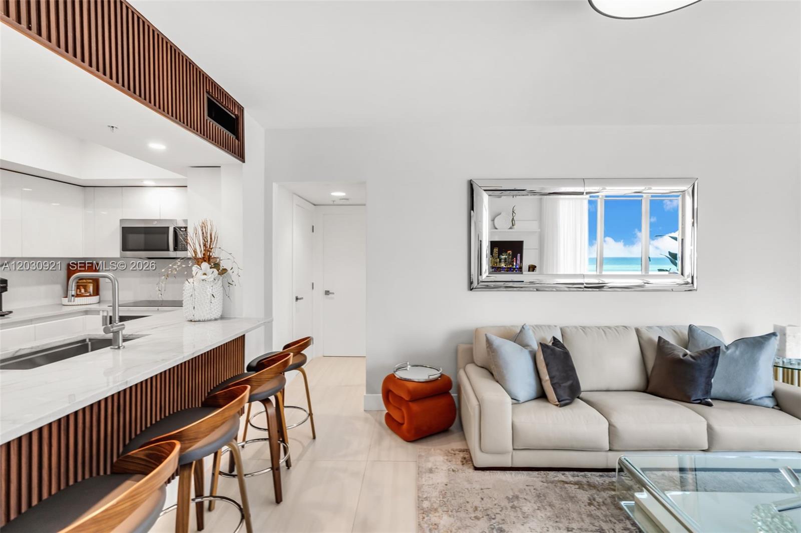 1500 Ocean Drive 707 Property Photo 4