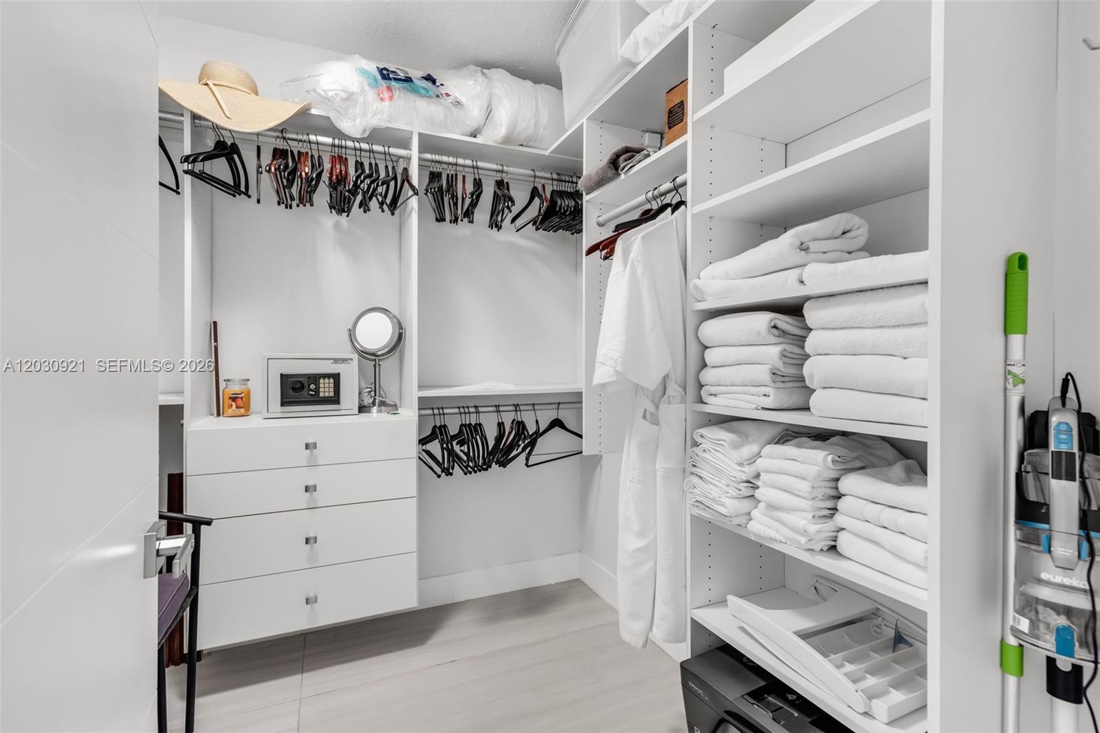 1500 Ocean Drive 707 Property Photo 25