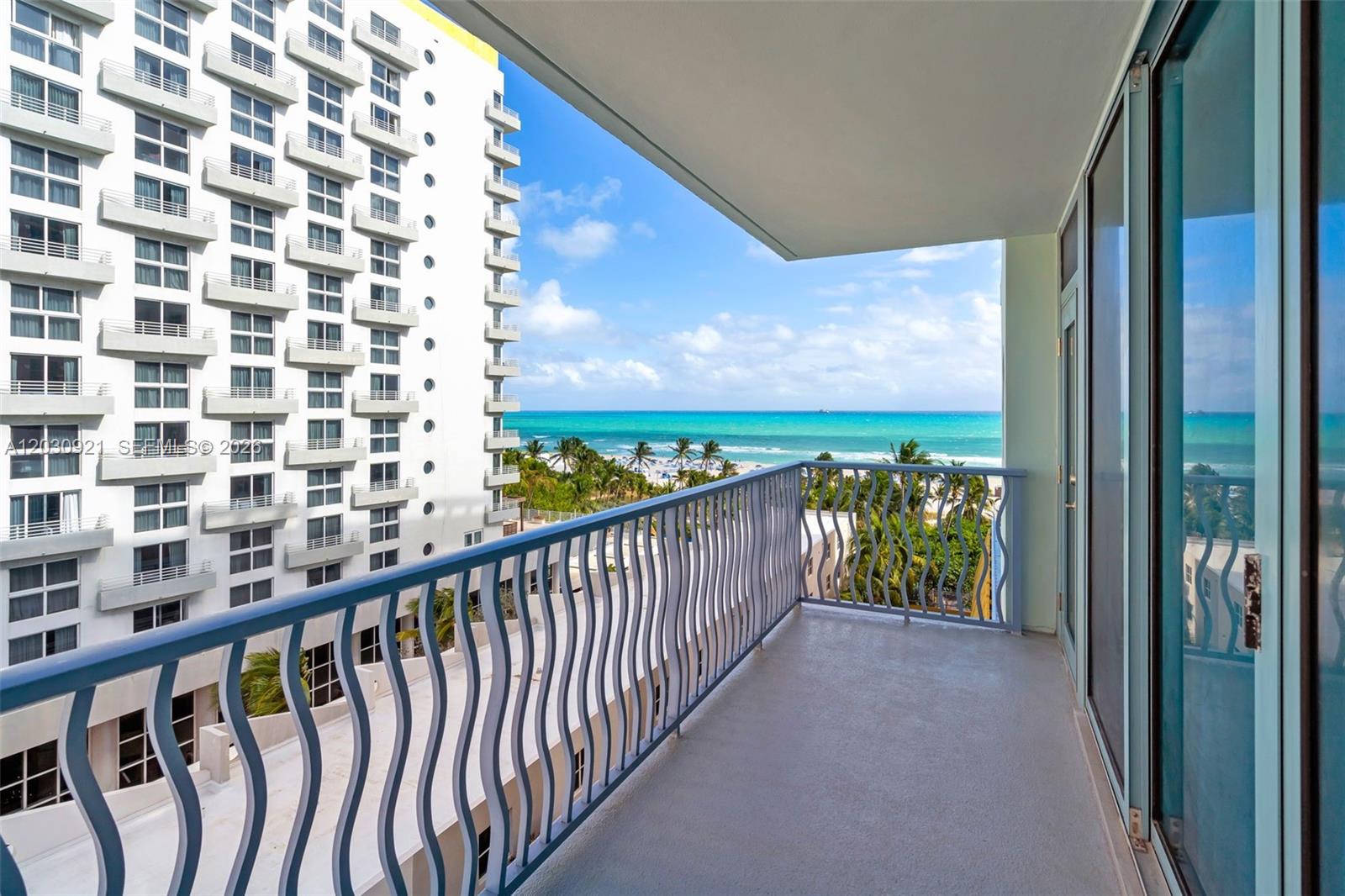 1500 Ocean Drive 707 Property Photo 27