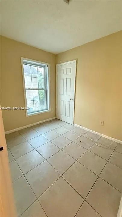 1742 Sw 44th Terrace Property Photo 9