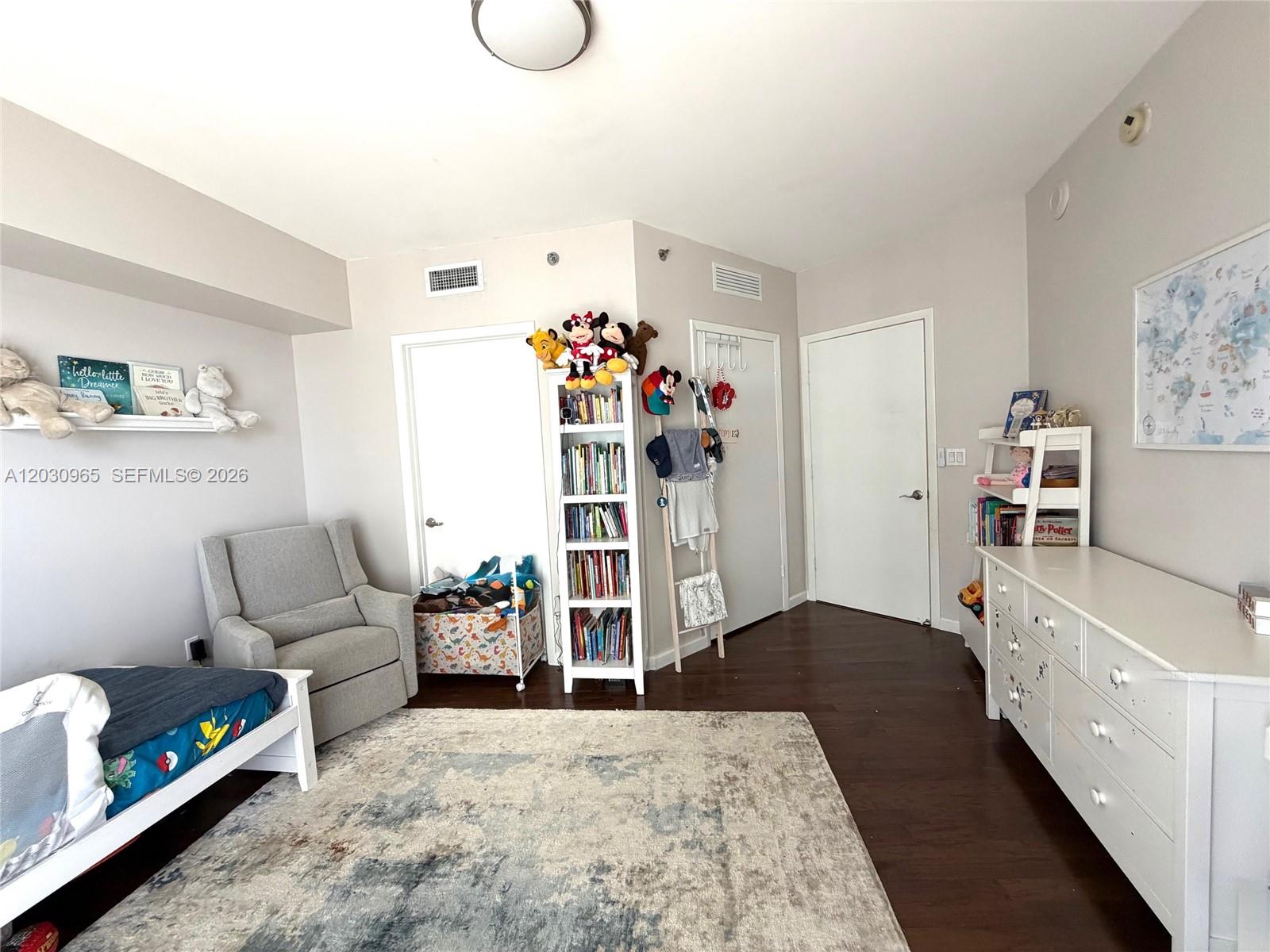 475 Brickell Avenue 2707 Property Photo 20