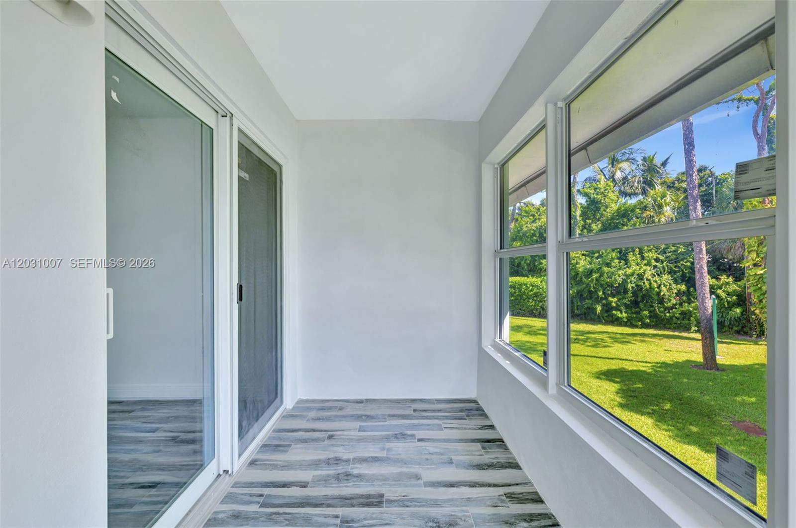 2929 Se Ocean Boulevard F6 Property Photo 13
