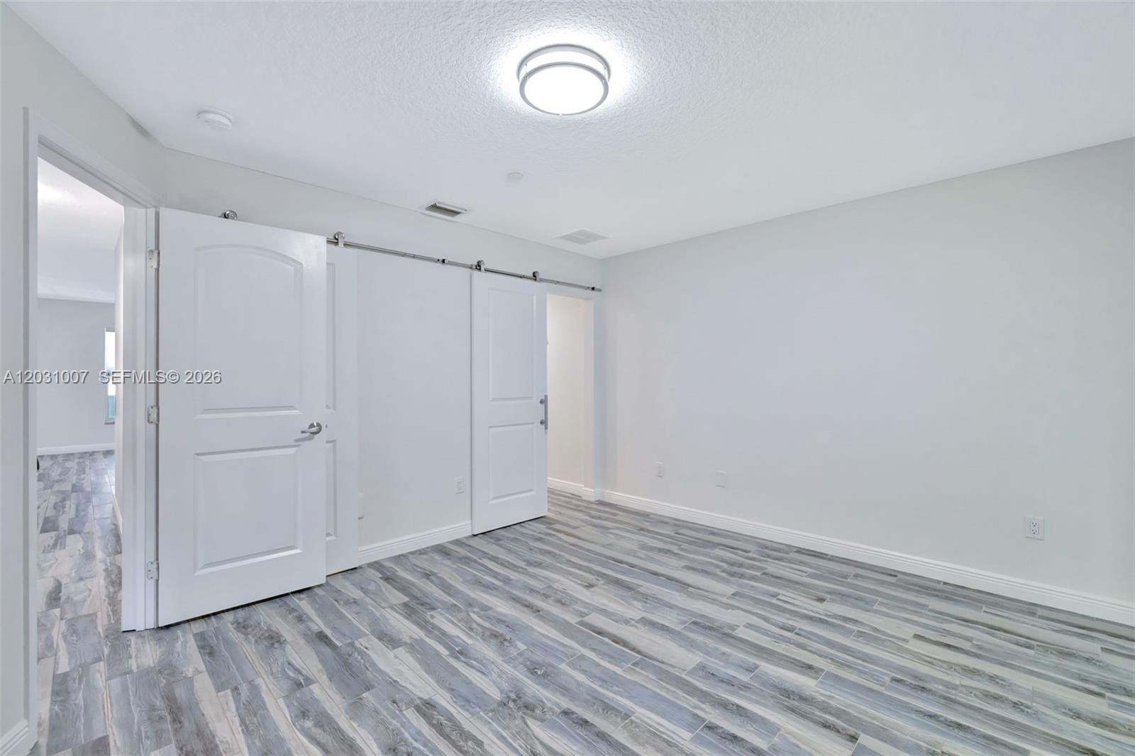 2929 Se Ocean Boulevard F6 Property Photo 28