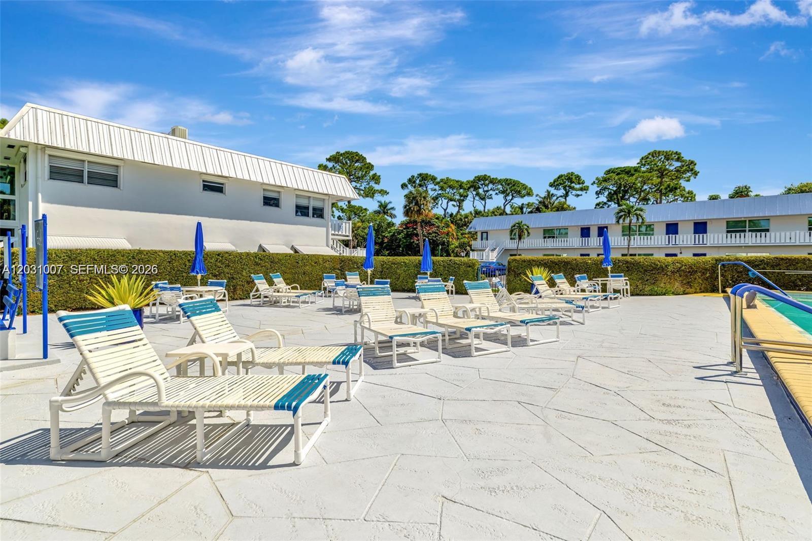 2929 Se Ocean Boulevard F6 Property Photo 61