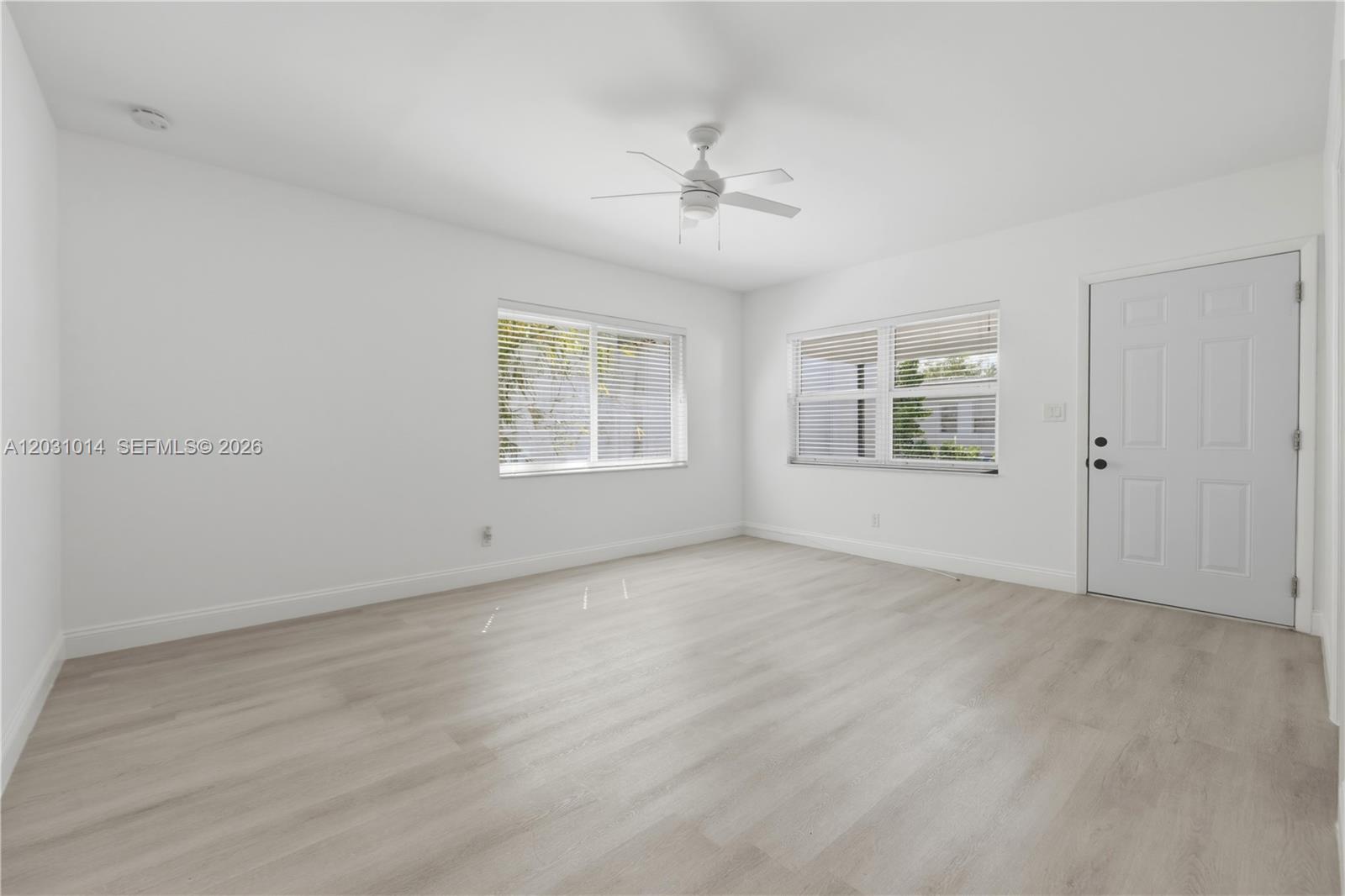 2240 Sw 16th Court U Property Photo 6