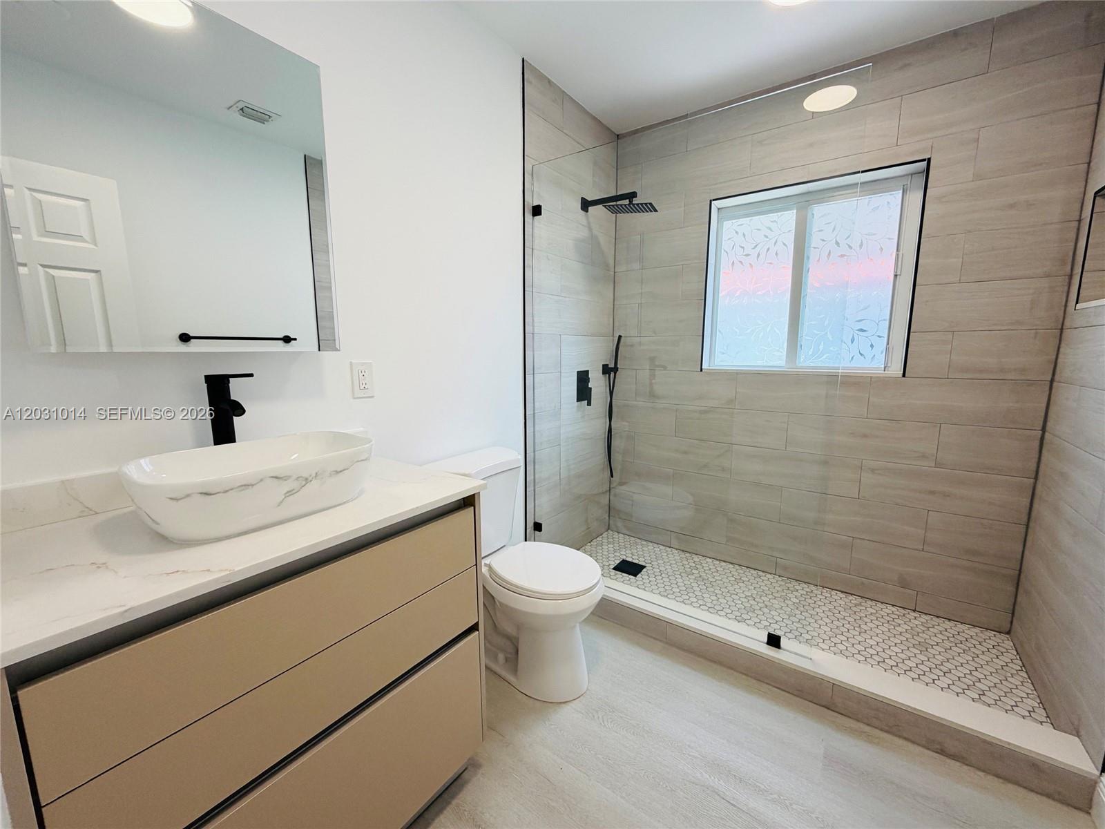 2240 Sw 16th Court U Property Photo 15