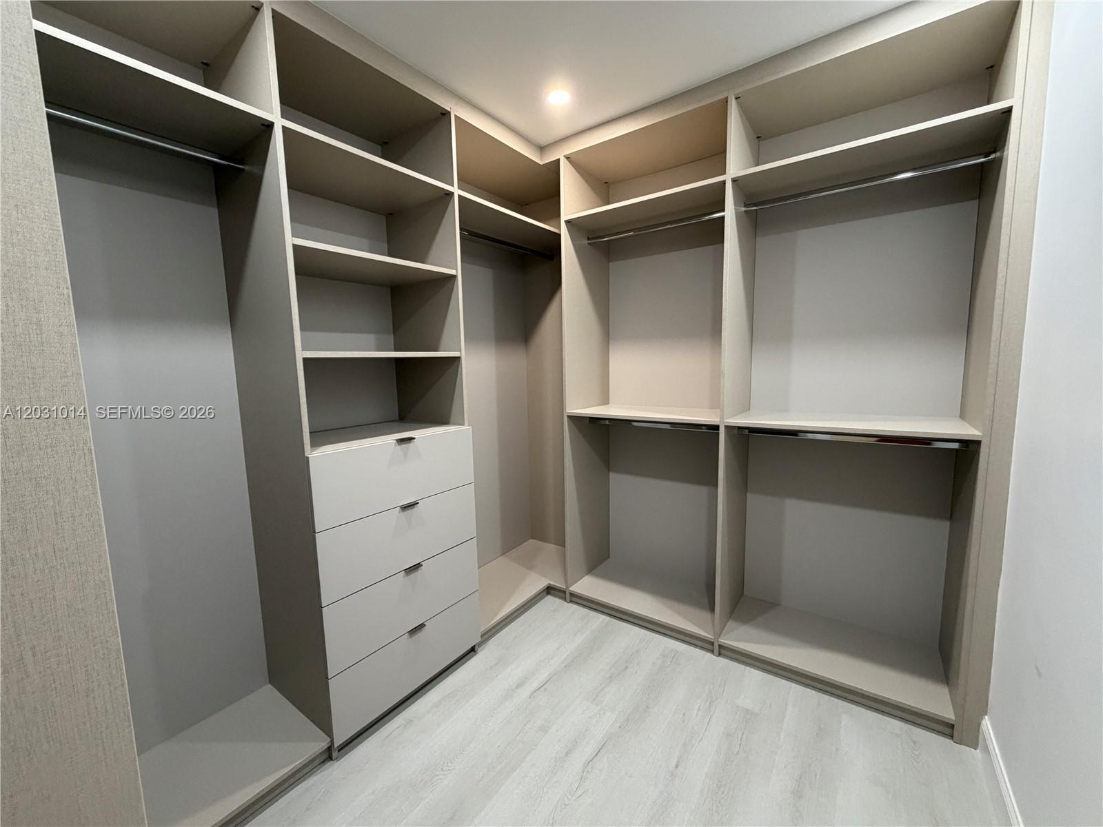 2240 Sw 16th Court U Property Photo 18