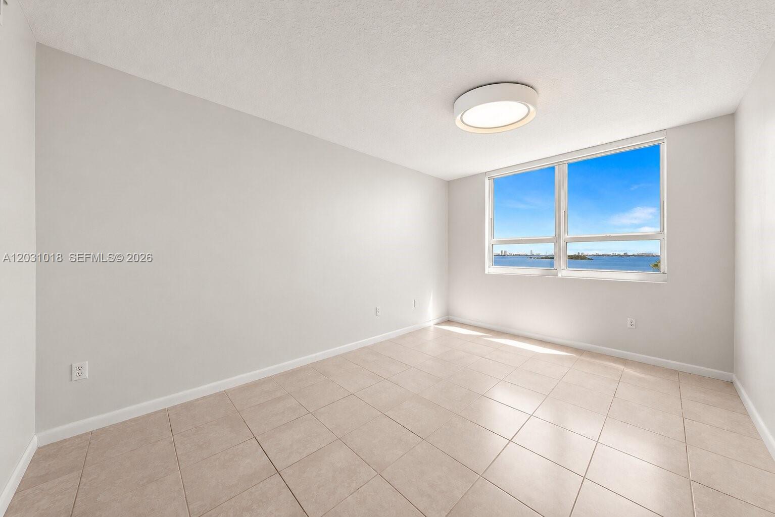 2000 N Bayshore Drive 420 Property Photo 20