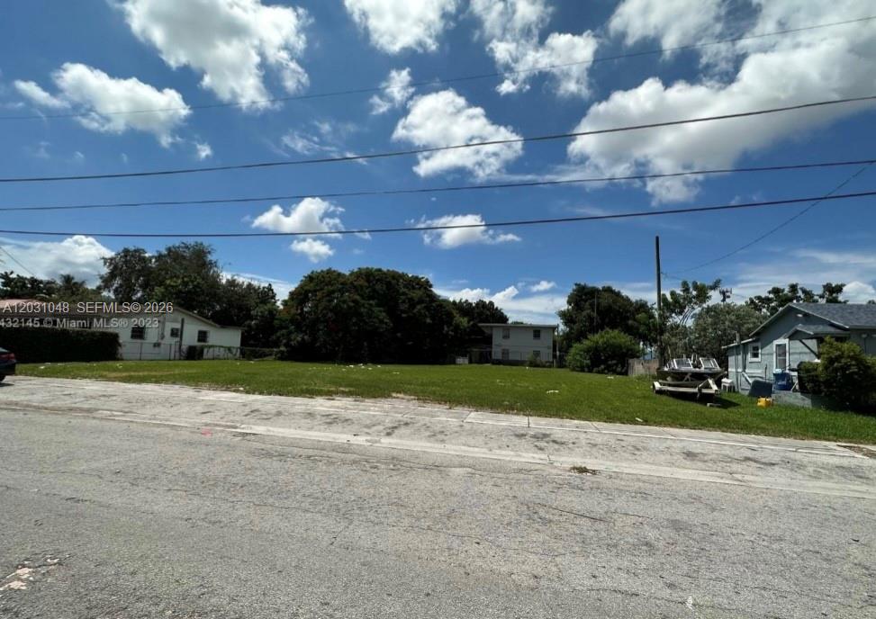 1624 Nw 60th Street Property Photo 1