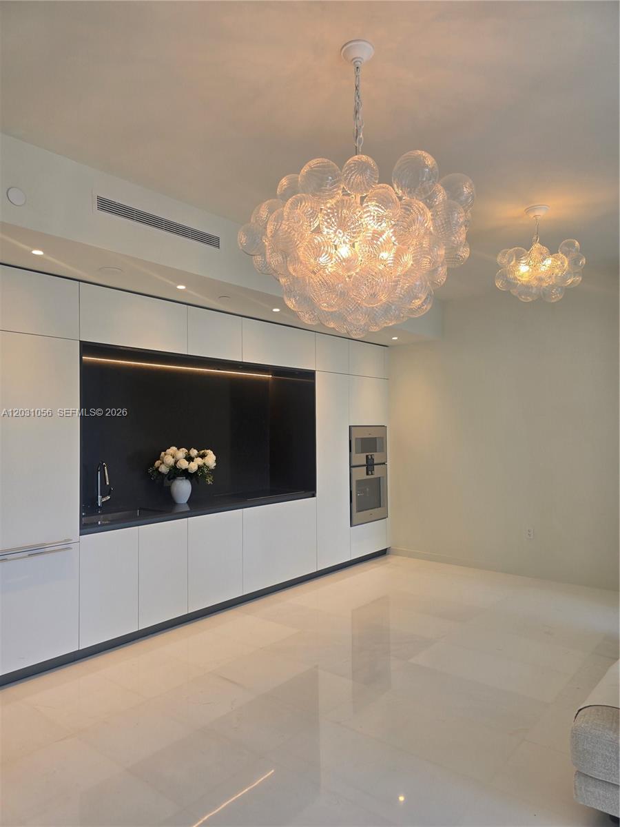 300 Biscayne Blvd Way 2408w Property Photo 4