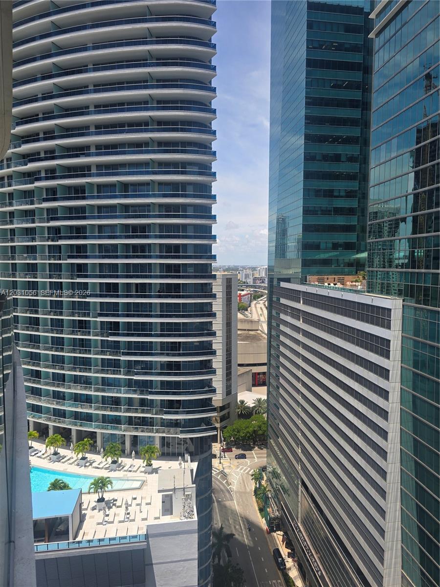 300 Biscayne Blvd Way 2408w Property Photo 10