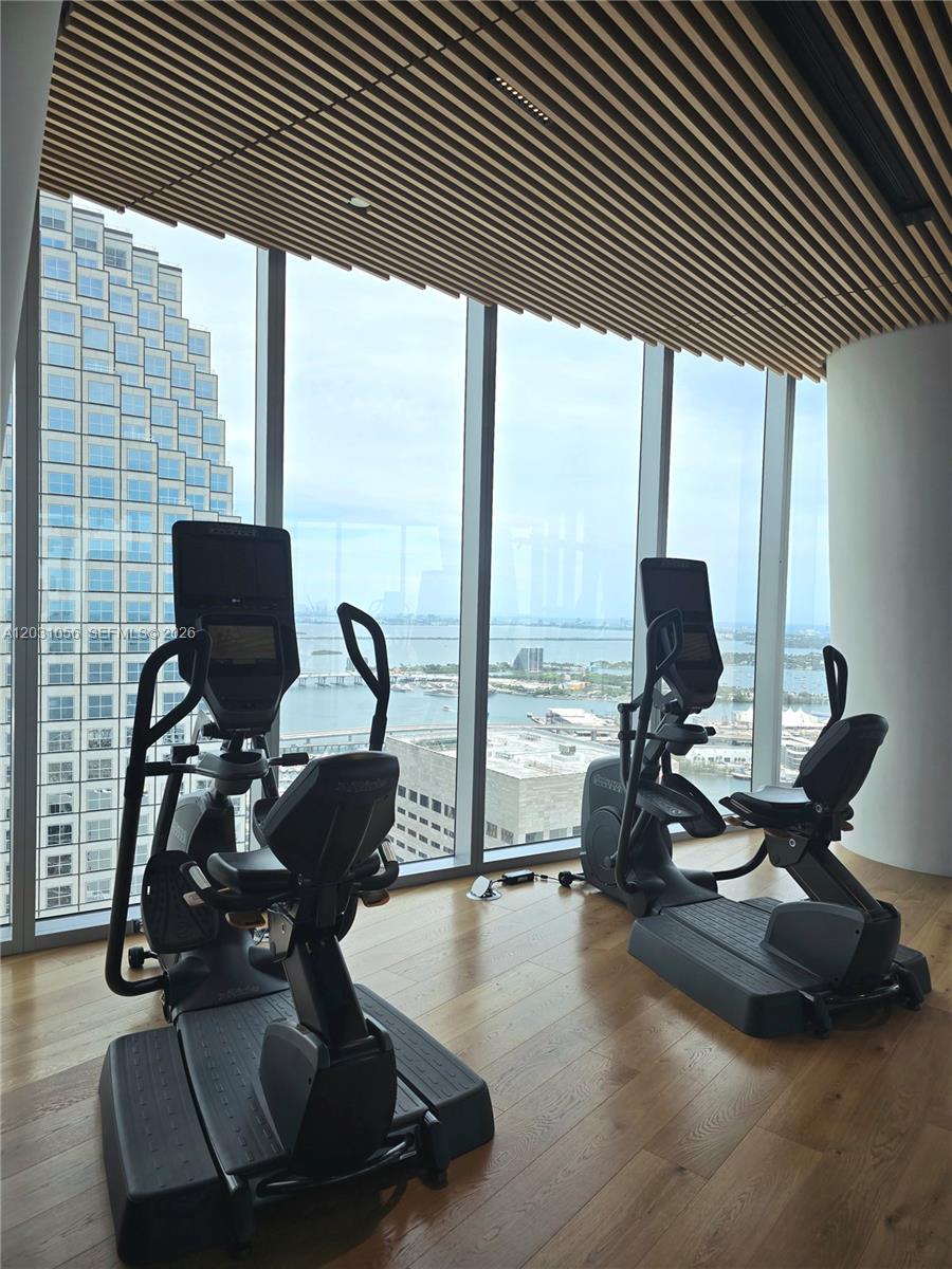 300 Biscayne Blvd Way 2408w Property Photo 14
