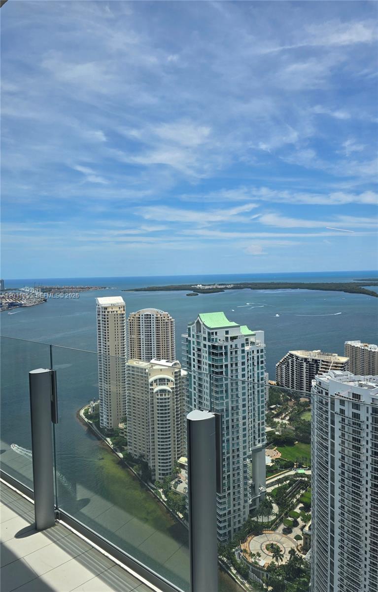 300 Biscayne Blvd Way 2408w Property Photo 21