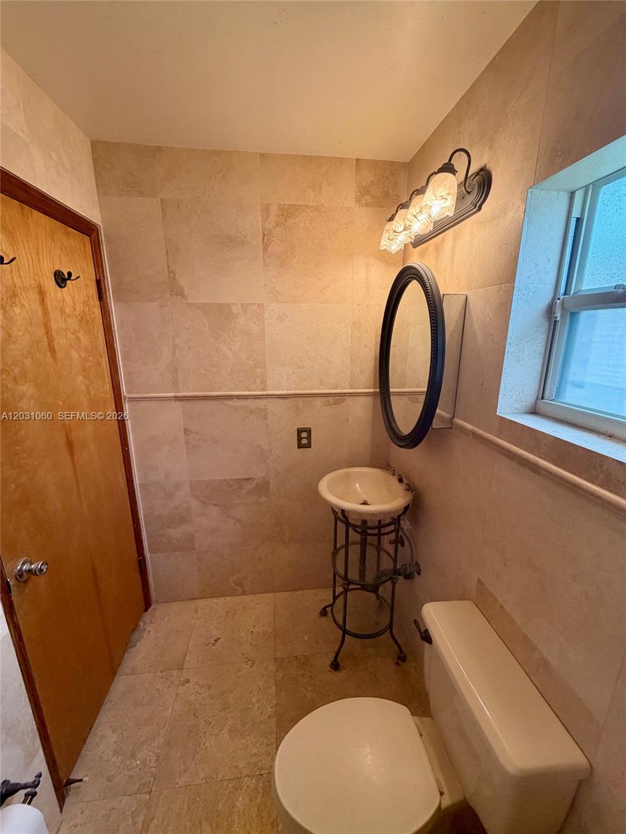 18145 Nw 61st Avenue Property Photo 19