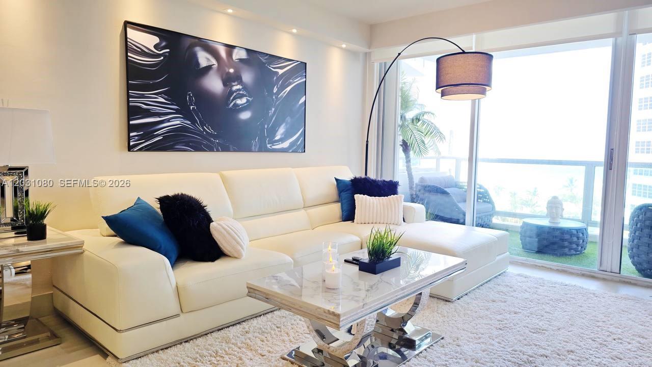 5151 Collins Avenue 726 Property Photo 4