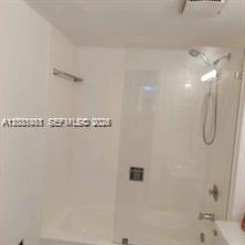 A12031081 Property Photo 18