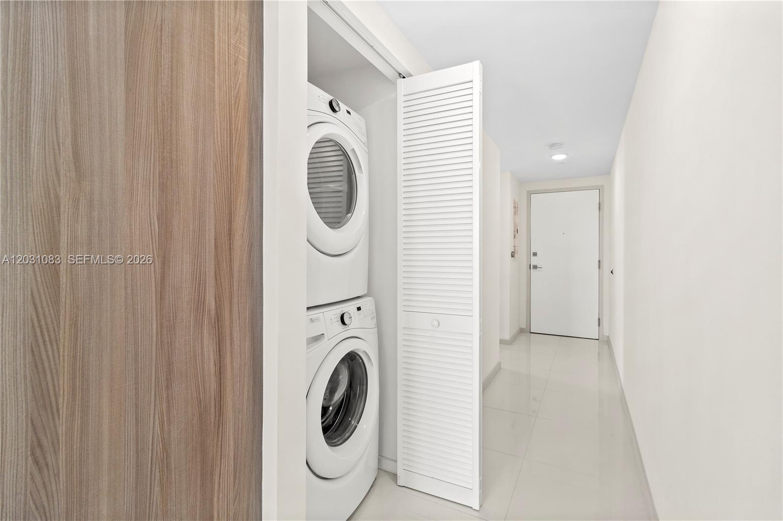 A12031083 Property Photo 8
