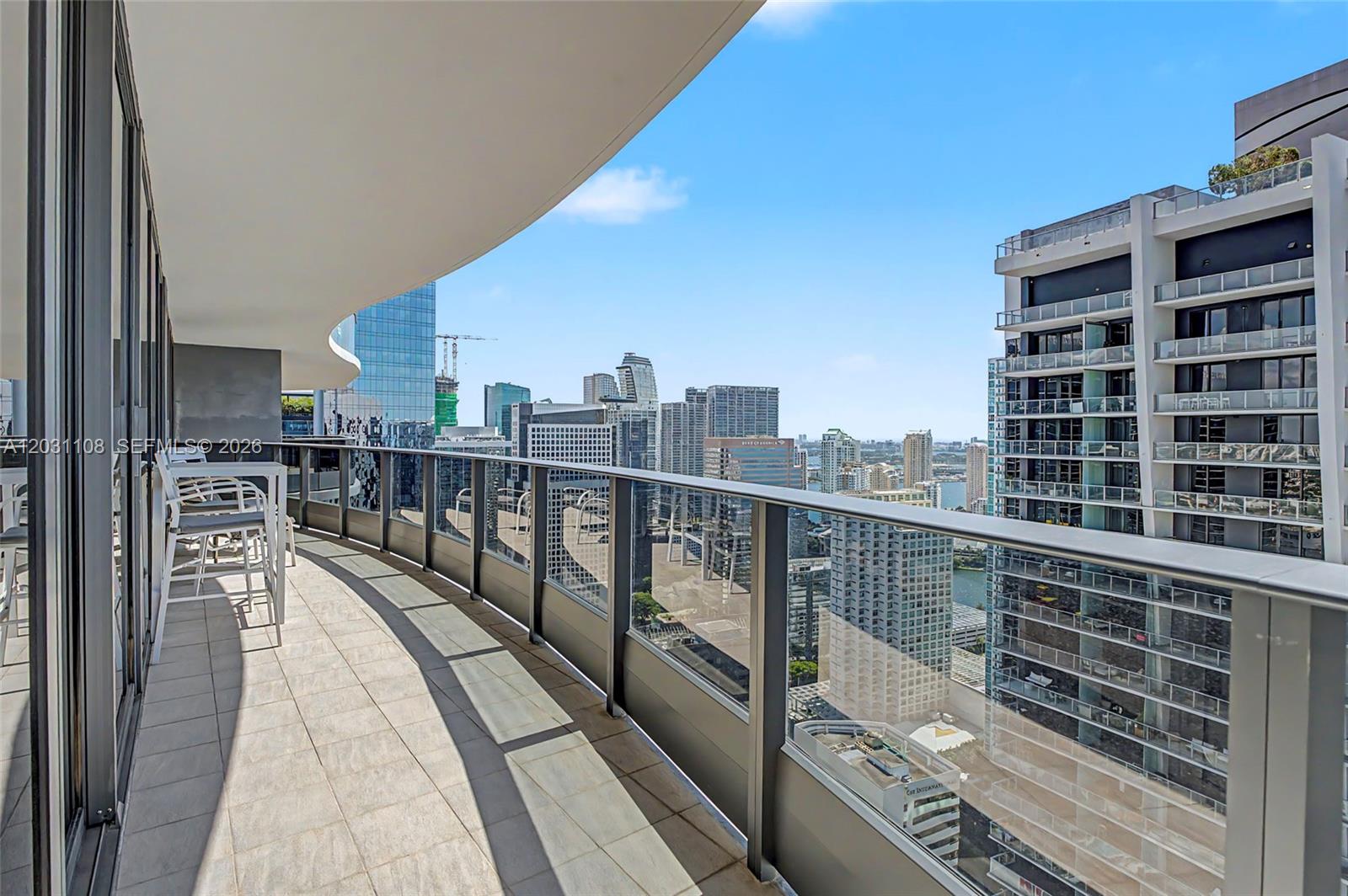 1000 Brickell Plaza 4609 Property Photo 3