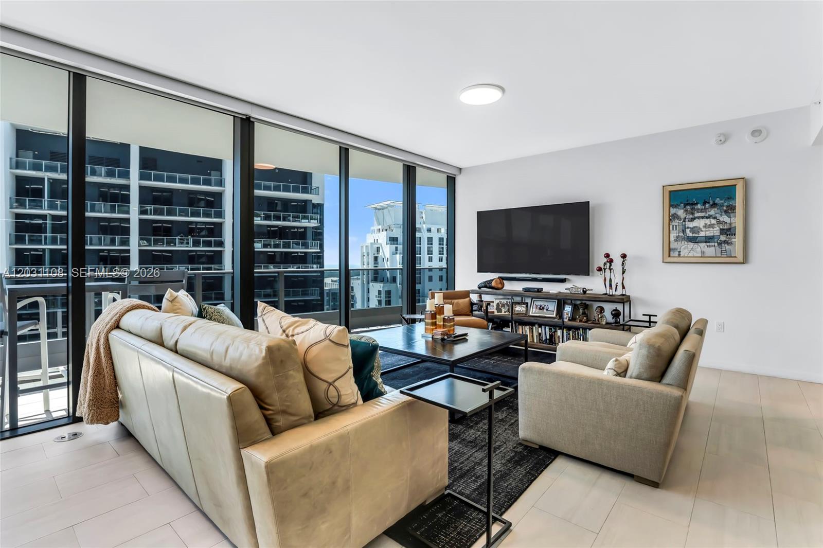 1000 Brickell Plaza 4609 Property Photo 14