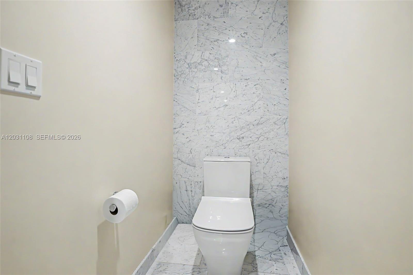 1000 Brickell Plaza 4609 Property Photo 37