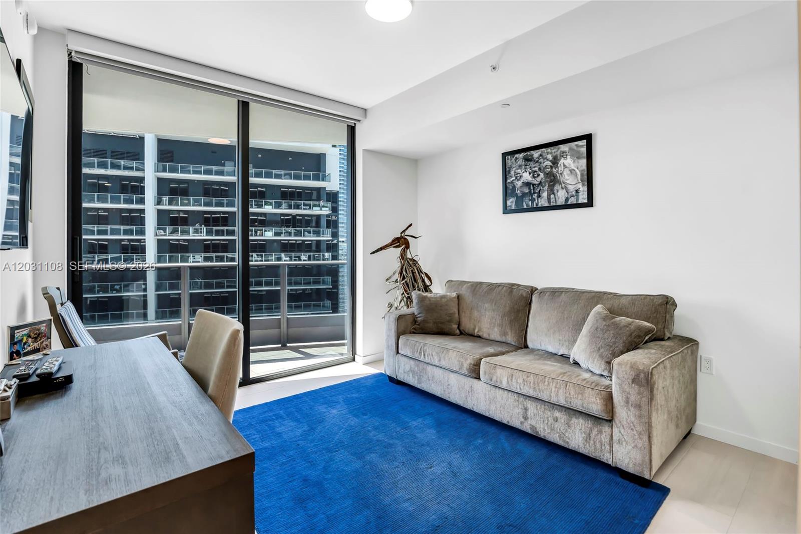 1000 Brickell Plaza 4609 Property Photo 38