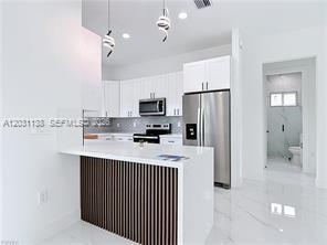 3310 61st Street Property Photo 17