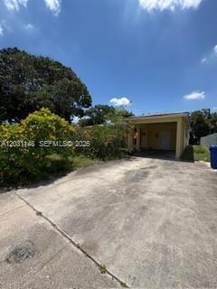 2824 Sw 9th Street Property Photo 1