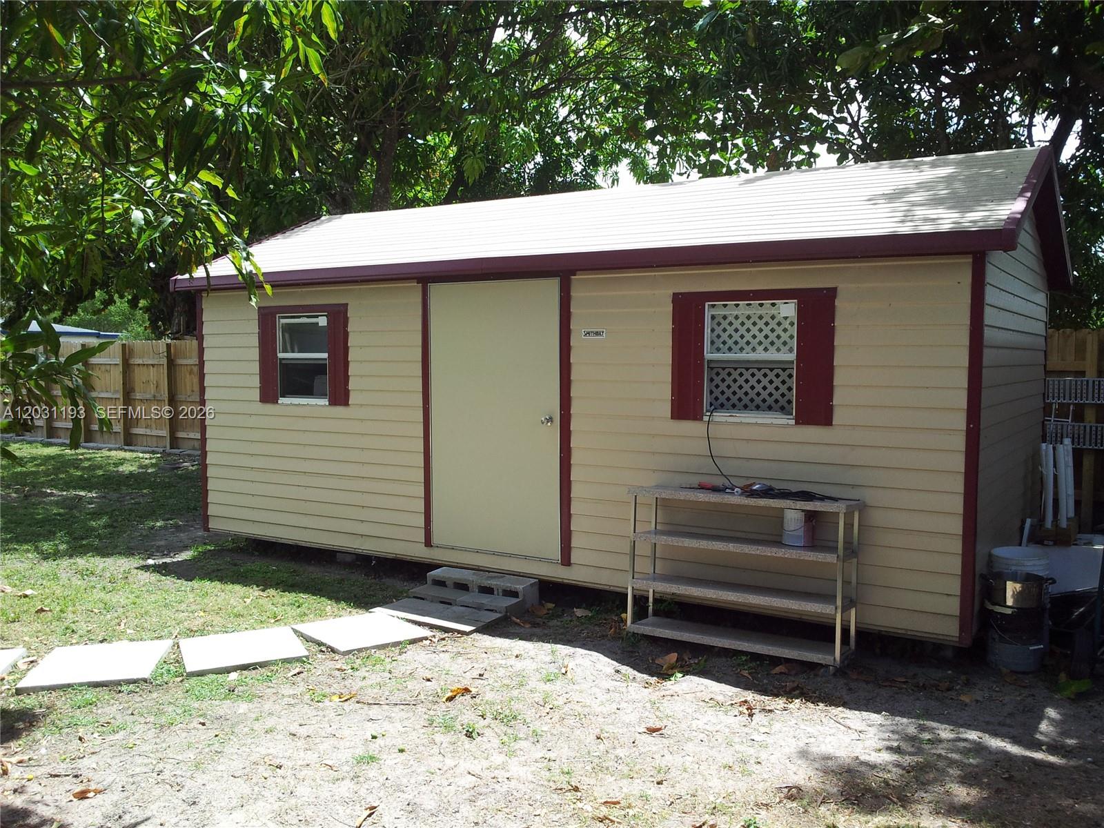 A12031193 Property Photo 7