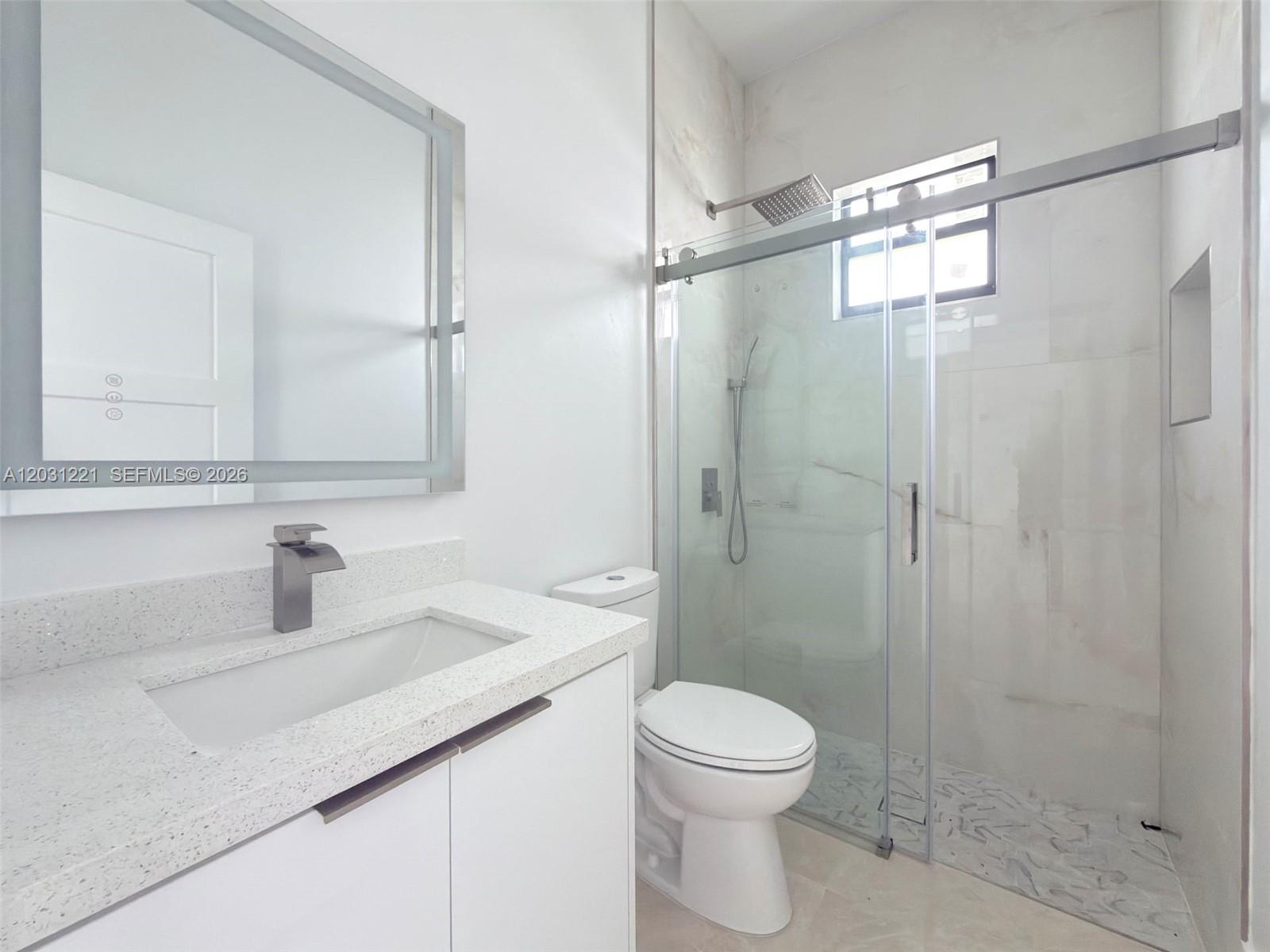2610 20th W Property Photo 7
