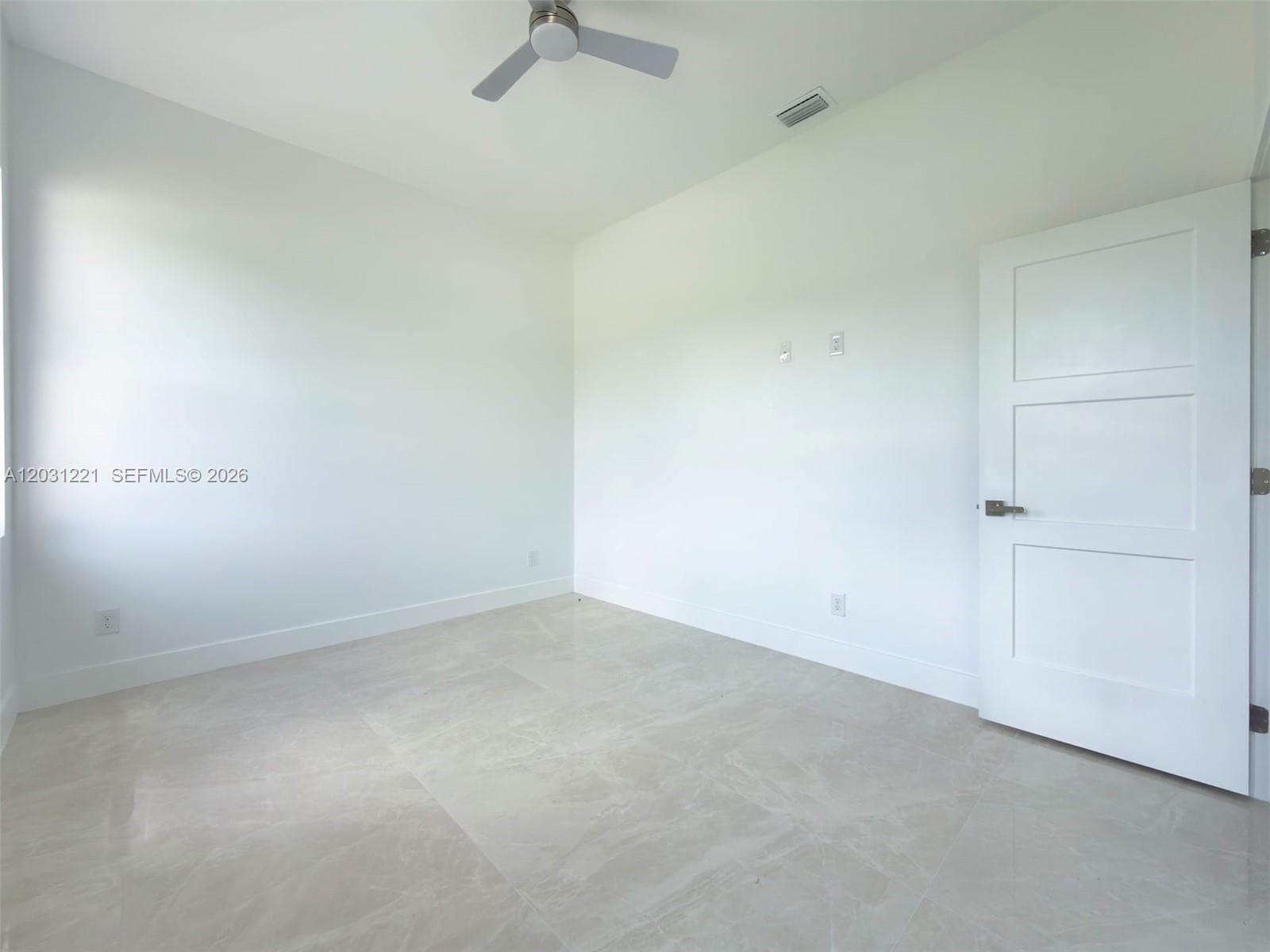 2610 20th W Property Photo 20