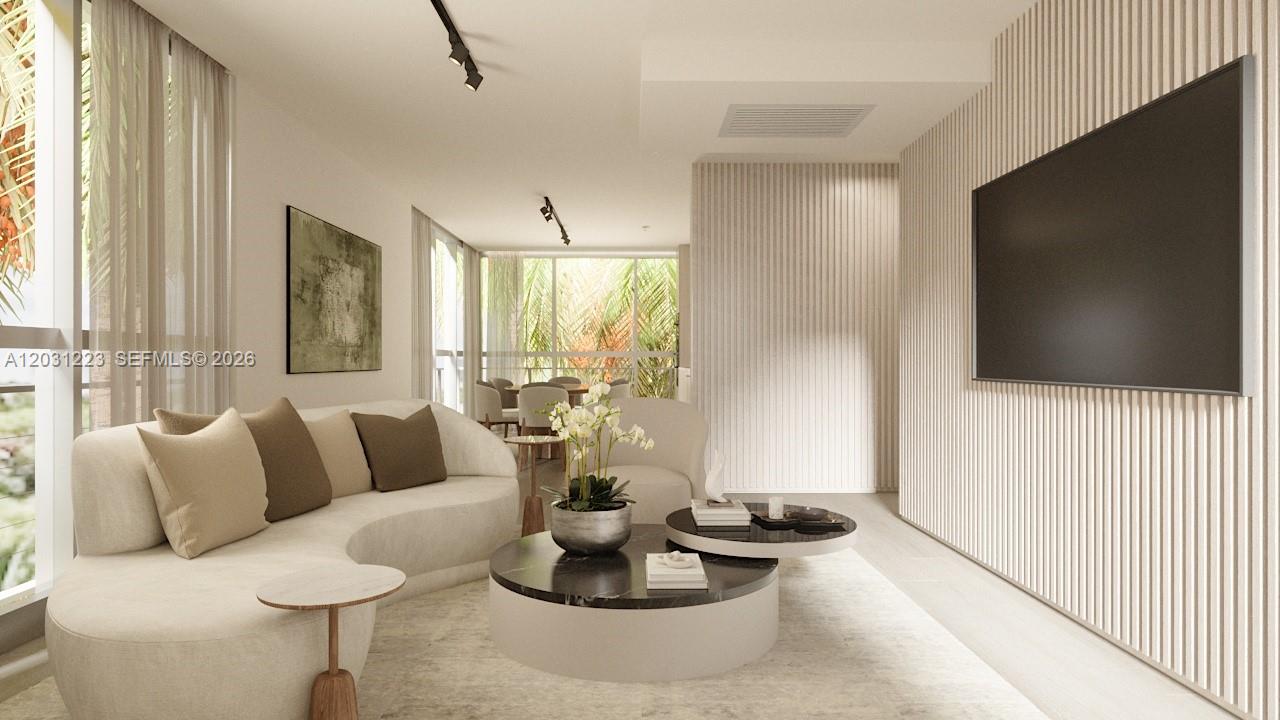 250 Collins Avenue 303 Property Photo 4