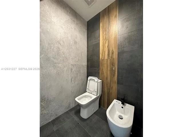 8042 Nw 114th Place Property Photo 2
