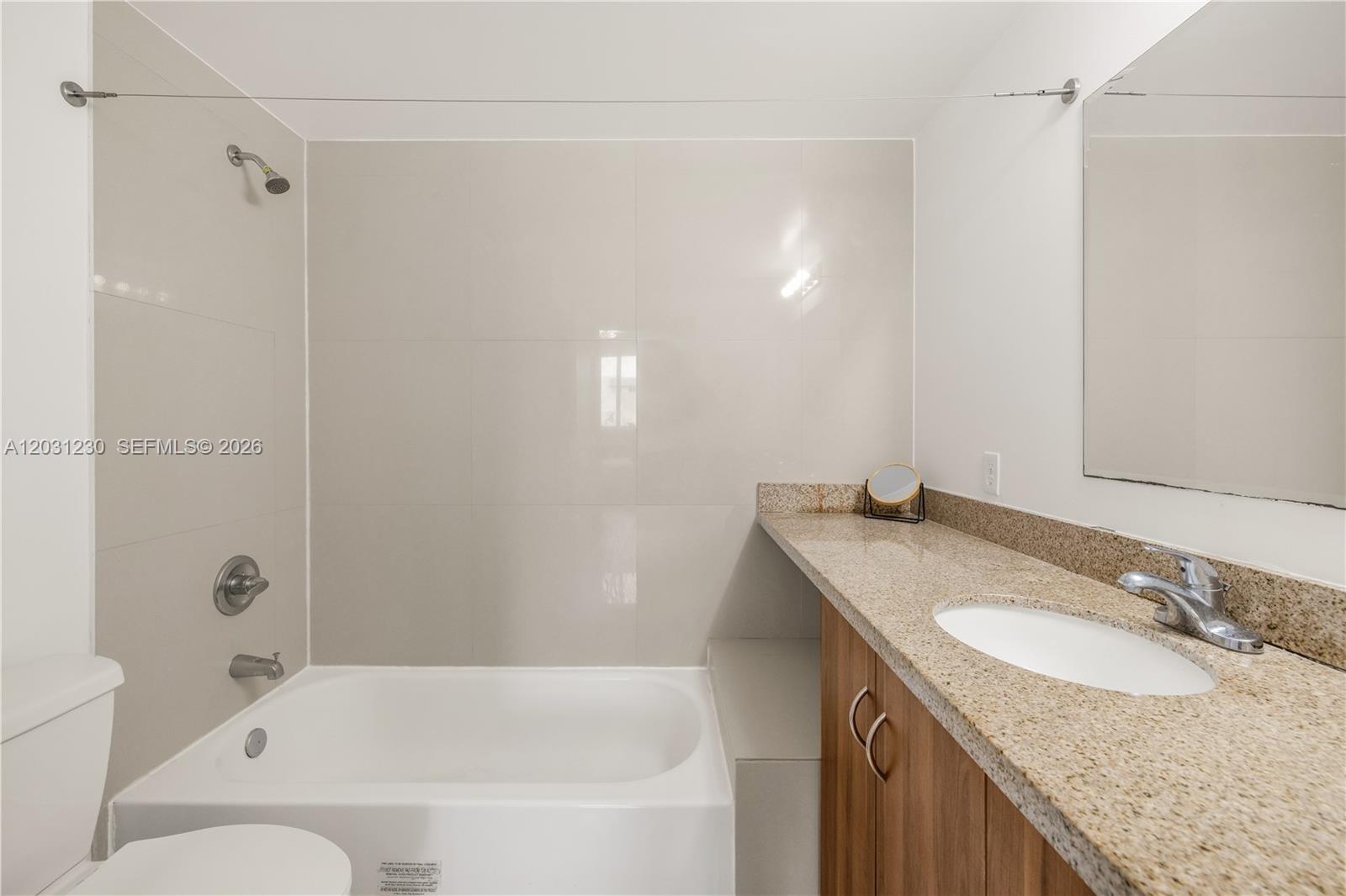 601 Ne 23rd Street 706 Property Photo 12