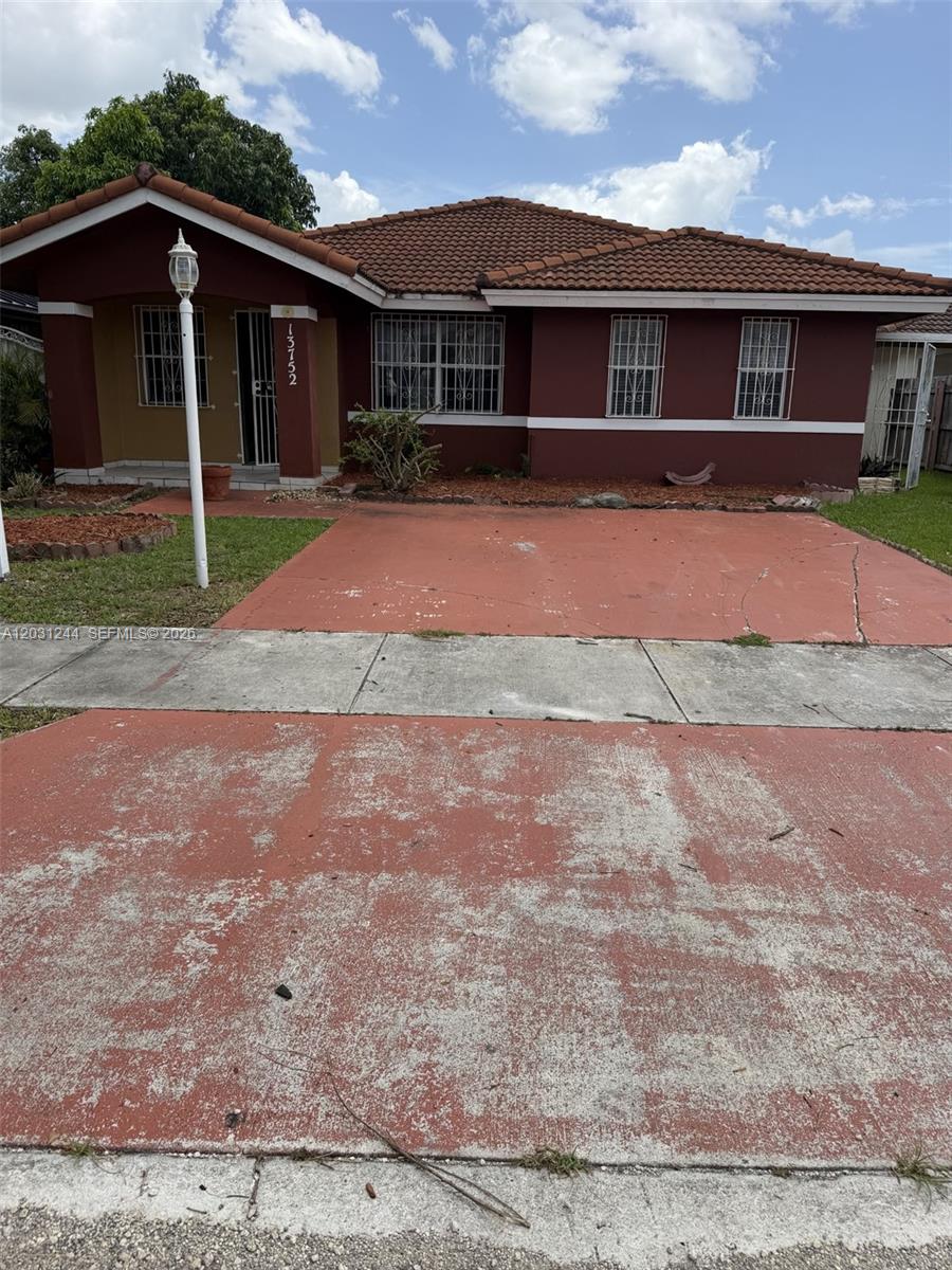 13752 Sw 156th Street Property Photo 2