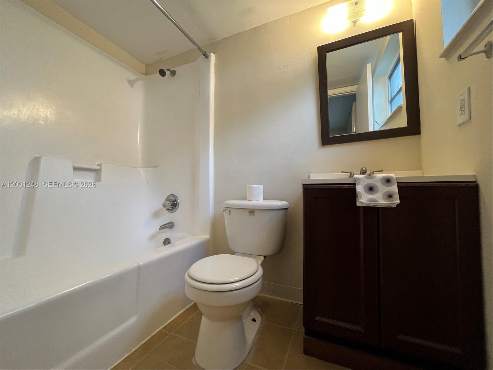 5192 Ne 6th Avenue 802 Property Photo 10