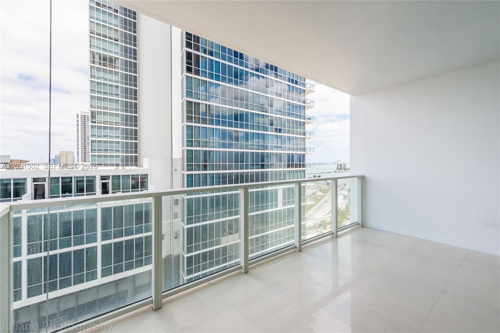 1040 Biscayne Boulevard 1205 Property Photo 19