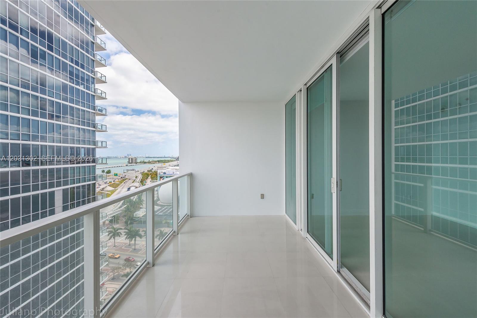 1040 Biscayne Boulevard 1205 Property Photo 20